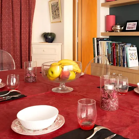 Apartment De La Tour - Welkeys Paris