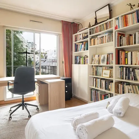 Apartment De La Tour - Welkeys Paris